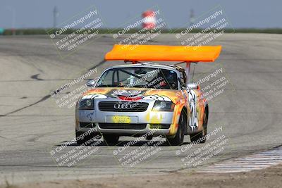 media/Sep-28-2025-24 Hours of Lemons (Sun) [[5dfe0e5f6e]]/12pm (Outside Grapevine)/